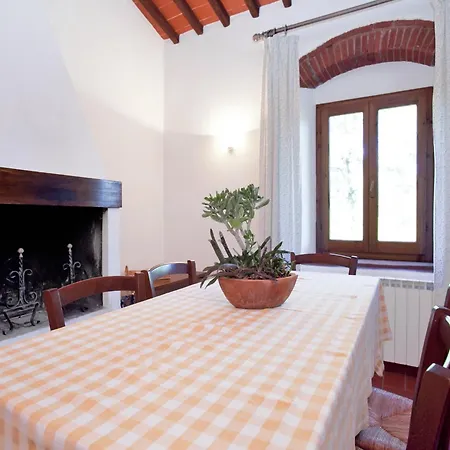 Pleasant With Swimming Pool Garden Bbq Parking