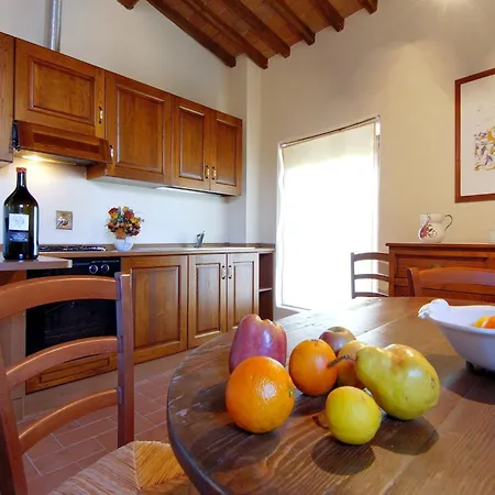Apartment Pleasant With Swimming Pool Garden Bbq Parking *
