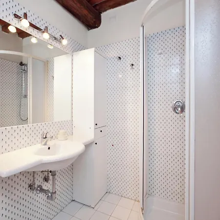 Pleasant With Swimming Pool Garden Bbq Parking Apartment Lucolena in Chianti