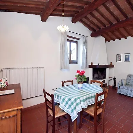 Pleasant With Swimming Pool Garden Bbq Parking Apartment *