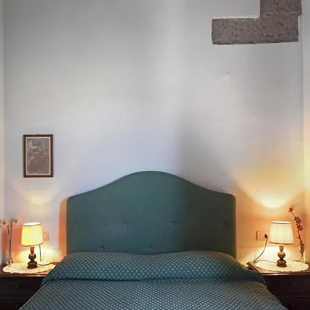 Apartment Pleasant With Swimming Pool Garden Bbq Parking *