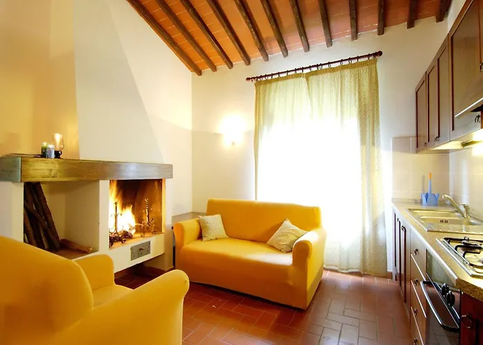 Pleasant With Swimming Pool,garden,bbq, Parking Apartamento