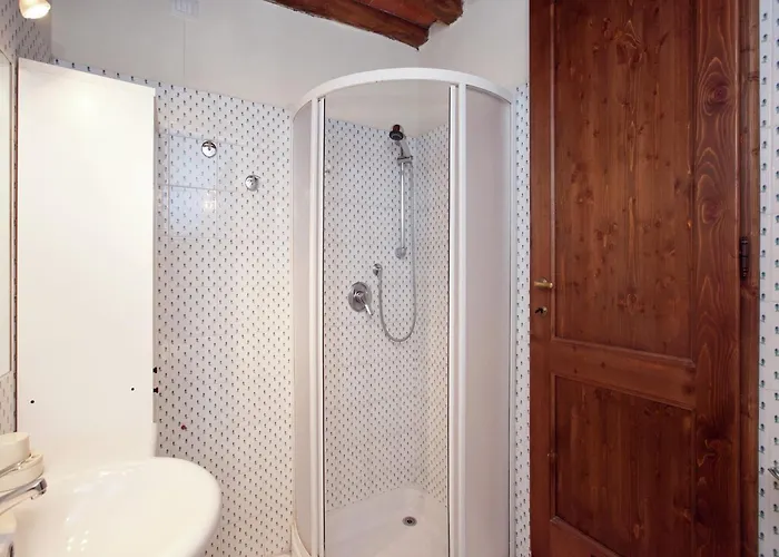 Apartamento Pleasant With Swimming Pool,garden,bbq, Parking