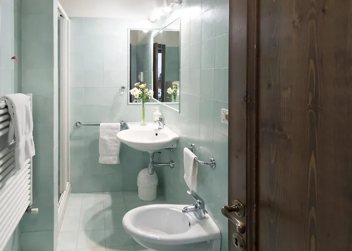 Pleasant With Swimming Pool,garden,bbq, Parking Apartamento Lucolena in Chianti